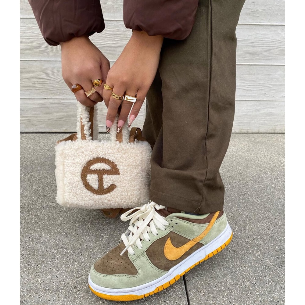 Nike Dunk Low Dusty Olive Unisex