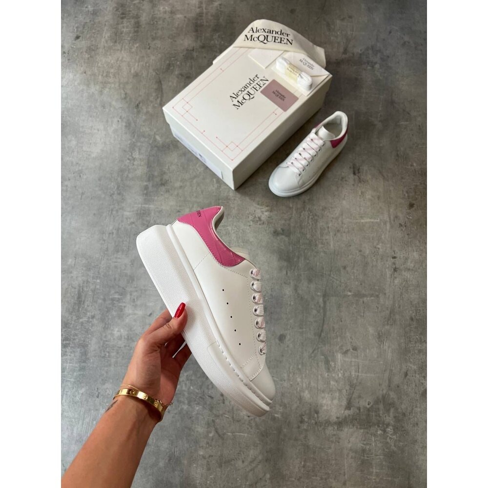 Alexander McQueen Pink